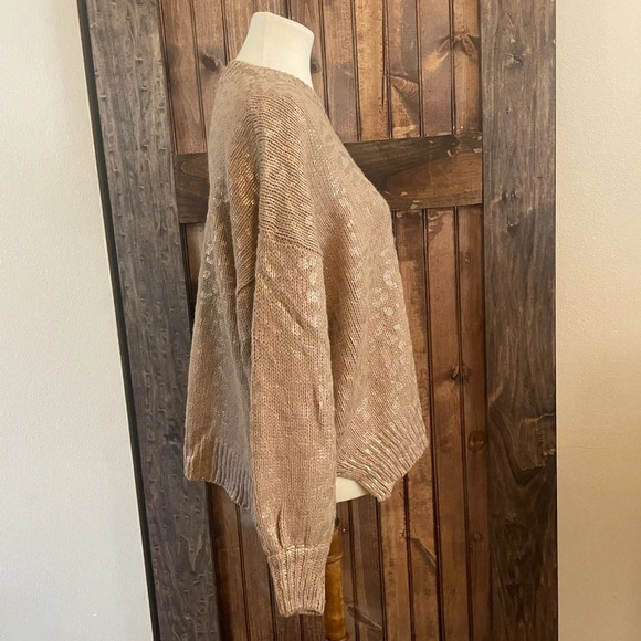 And the Why Bronze Metallic Leopard Sweater women’s Size  S/M - Picture 2 of 8